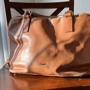 Leather Crossbody Bag in Cognac Brown - Classic Women’s Style